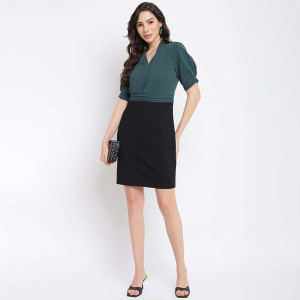 "Women Solid Sheath Dress "